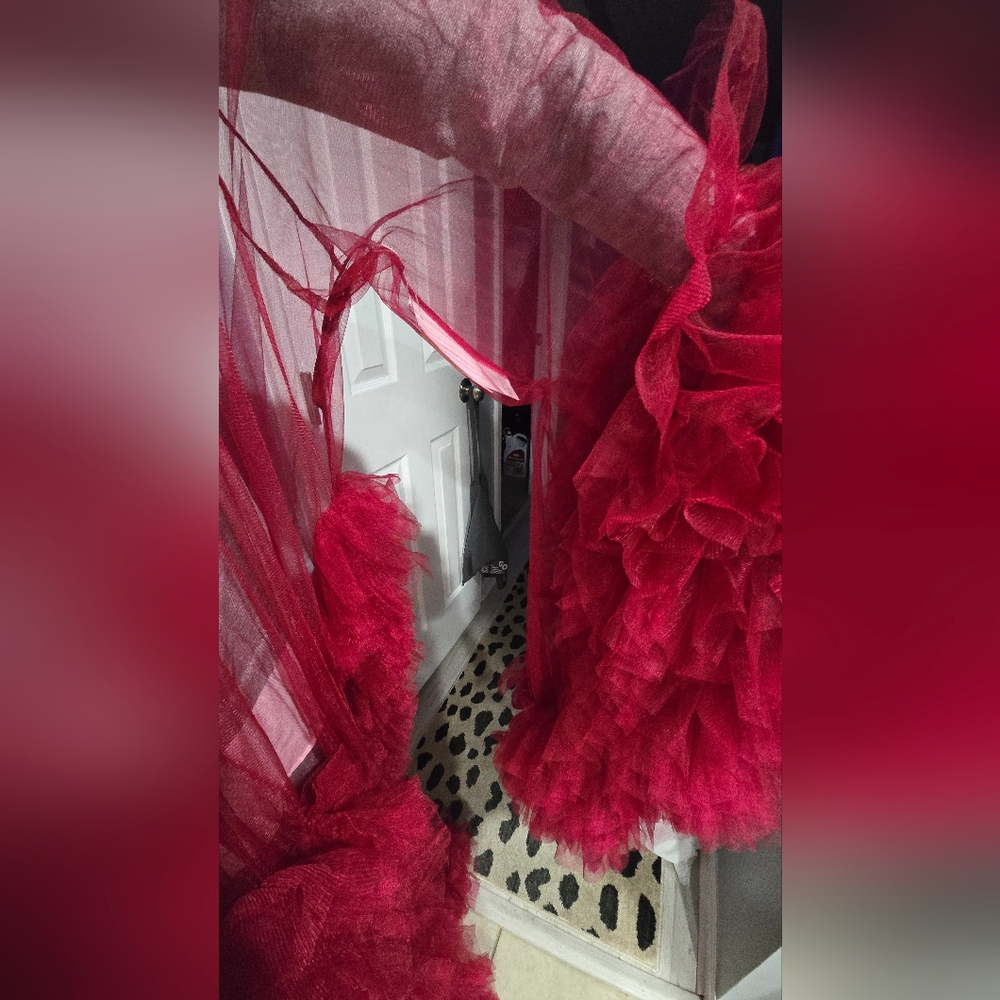 Nwt Deep Red Tulle Robe - Picture 7 of 7